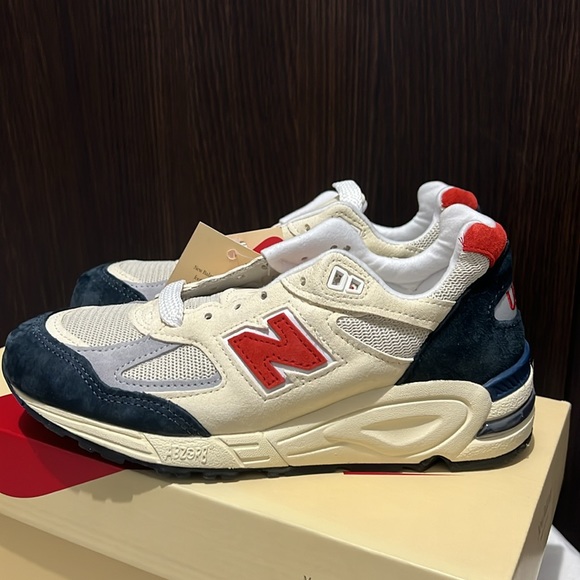 New Balance x Teddy Santis 990v2 - Made in the USA - Picture 2 of 14